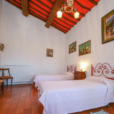 Exotic Farmhouse With Swimming Pool Fireplace Bbq Bicycles Сasa de vacaciones Castiglione del Lago